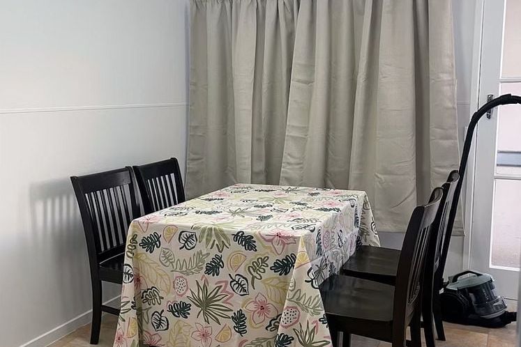 Kensington, 2 bedroom - Altro