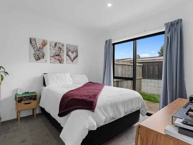 4/5 Camden Place, Pukete