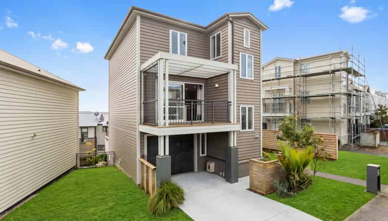 60 Arrowsmith Drive, Flat Bush