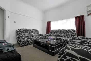 6 Pukeiti Road, Otahuhu