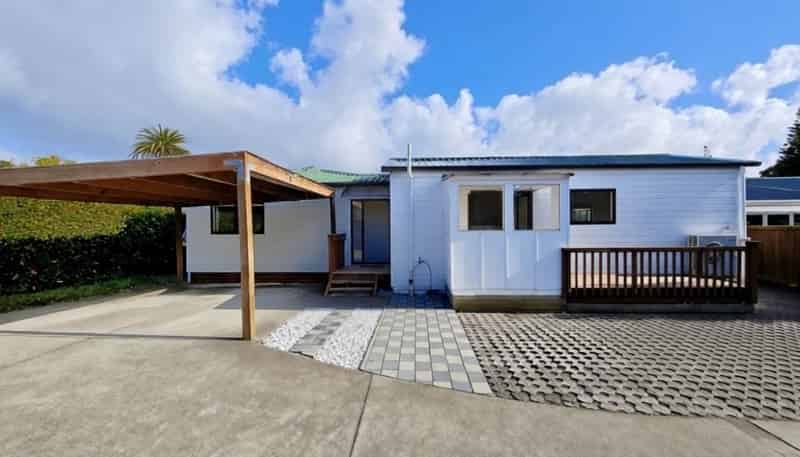 245B Beach Haven Road, Birkdale