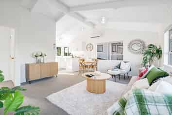 14 Penton Road, Stanmore Bay
