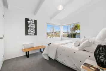 14 Penton Road, Stanmore Bay