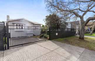 3 Waiohua Road, Greenlane