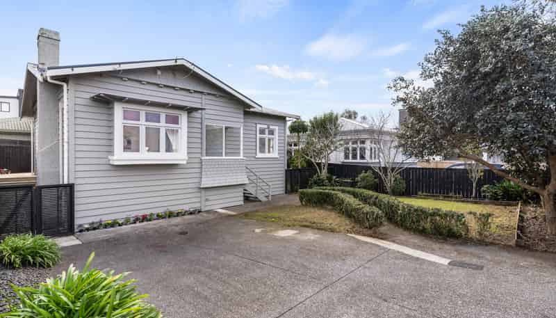 3 Waiohua Road, Greenlane