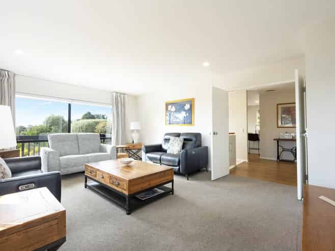 66 Bayside Drive, Browns Bay