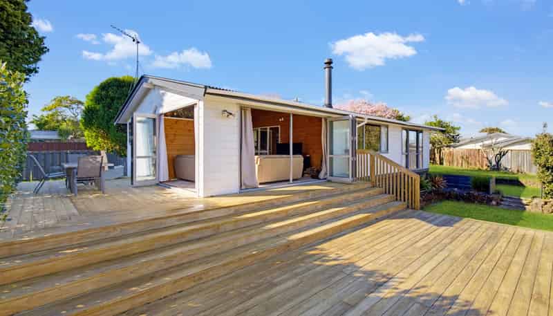 37A Youngs Road, Papakura