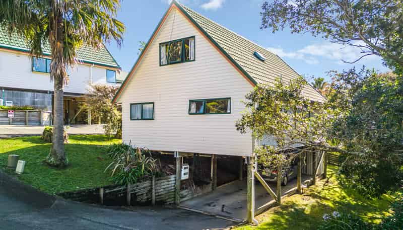 27 Brookvale Park, Stanmore Bay
