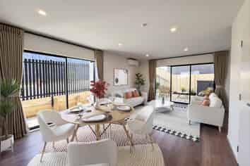 1/14 Molley Green Place, Mount Roskill