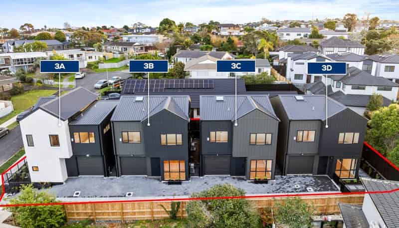 3A & 3B Towra Place, Botany Downs
