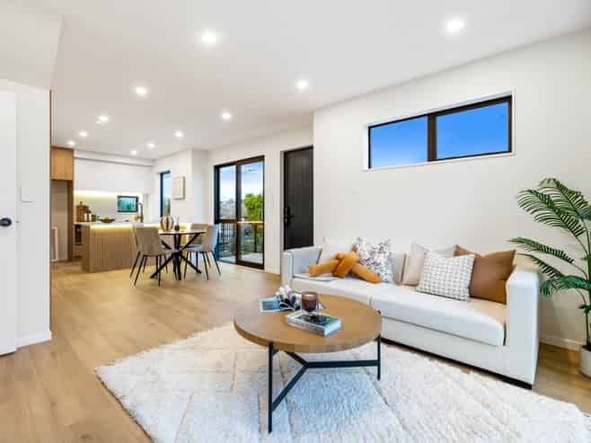 3A Towra Place, Botany Downs