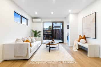 3A Towra Place, Botany Downs