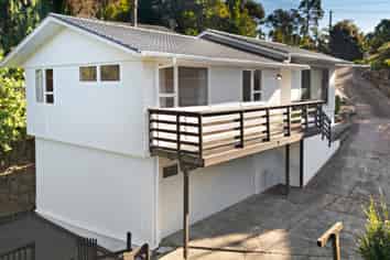 200 Godley Road, Titirangi