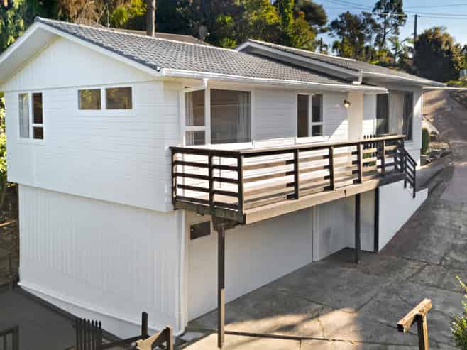 200 Godley Road, Titirangi