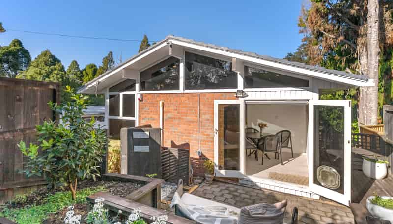 200 Godley Road, Titirangi