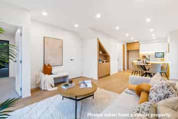 3B Towra Place, Botany Downs