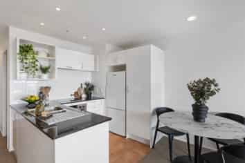 4b/28 Stanwell Street, Parnell