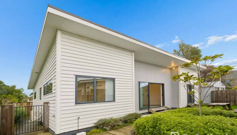 15A Burden Avenue, Wainuiomata