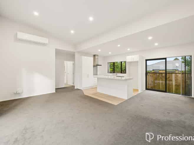 15A Burden Avenue, Wainuiomata