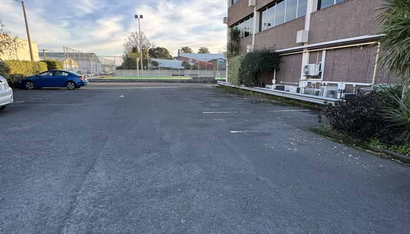 Ground -3/504-510 King Street North, Hastings