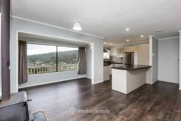 27 Ngahere Street, Stokes Valley