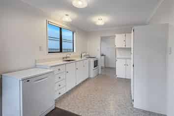 1/11 Sylvia St, Parklands