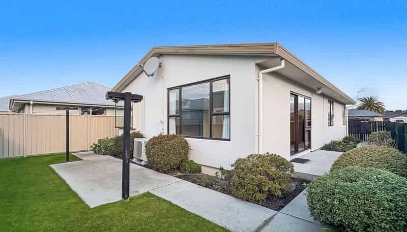 1/11 Sylvia St, Parklands