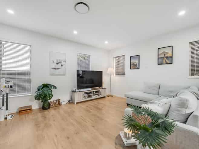 41E Nelson Street, Howick