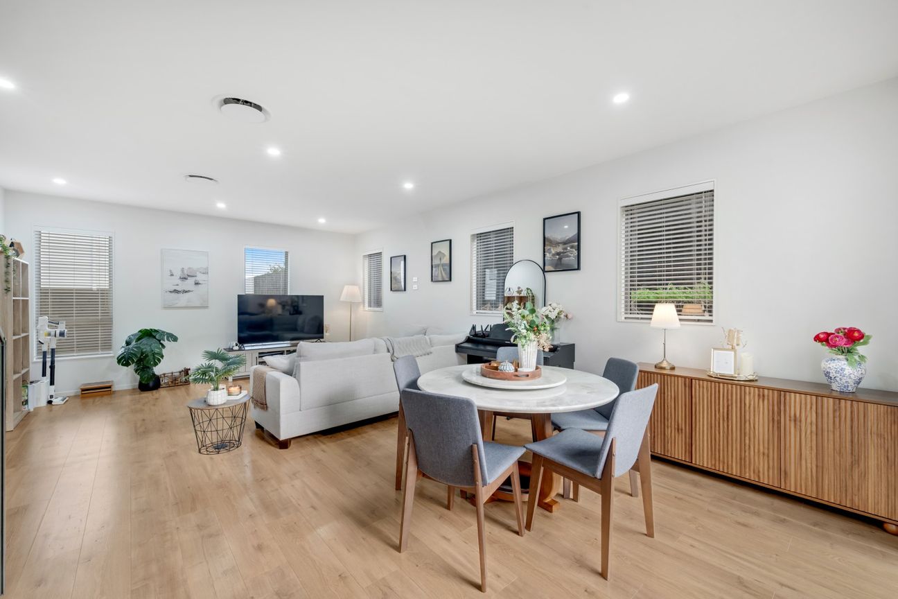 Spacious and private in the heart of Howick - Vista 6