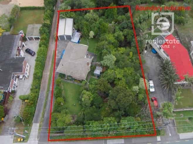 416 Don Buck Road, Massey