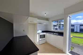 8/83 Favona Road, Favona