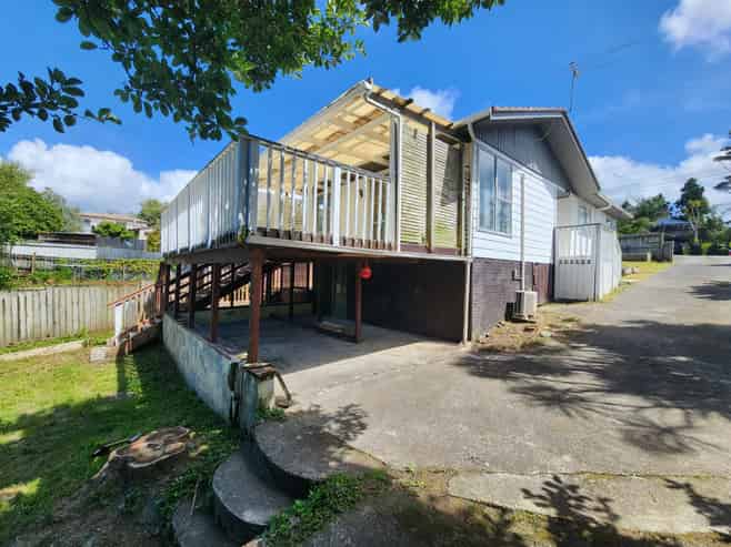 22 Parrs Cross Road , Henderson
