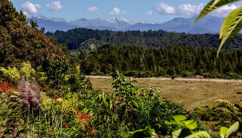 27 Alpine View, Hokitika