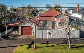22 Summer Street, Stanley Point