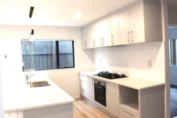 D/458 Albany Highway, Albany