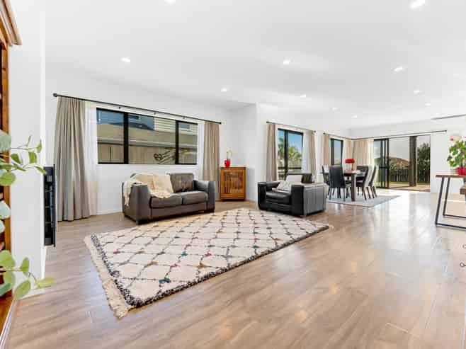 114 Beachlands Road, Beachlands