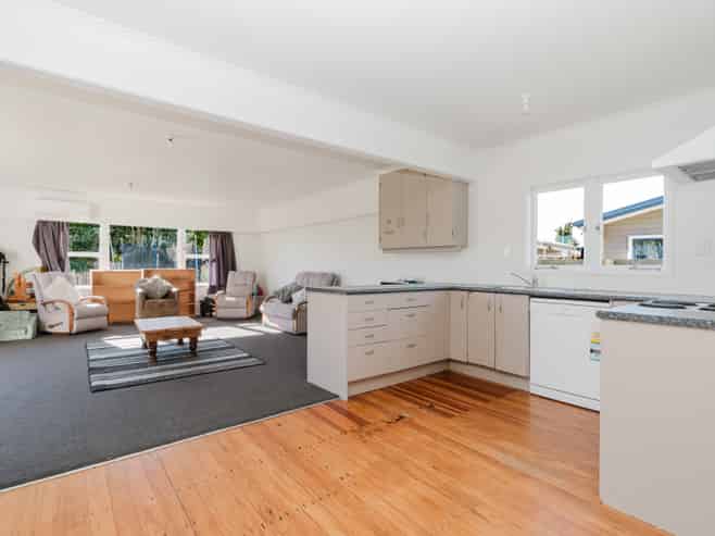 10 Griffiths Place, Claudelands
