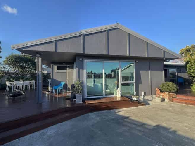107 Ryder Crescent, Levin