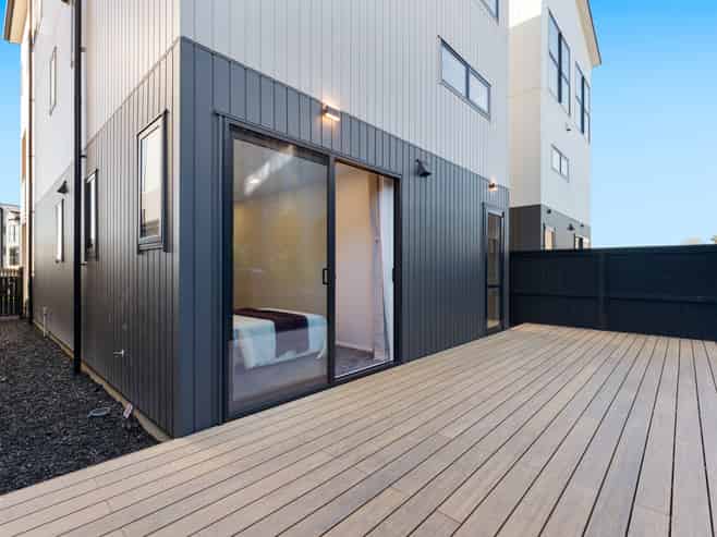 6 Maia Place, Henderson