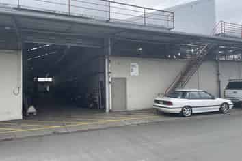 Industrial 1,000sqm + 1,650sqm Secure Yard