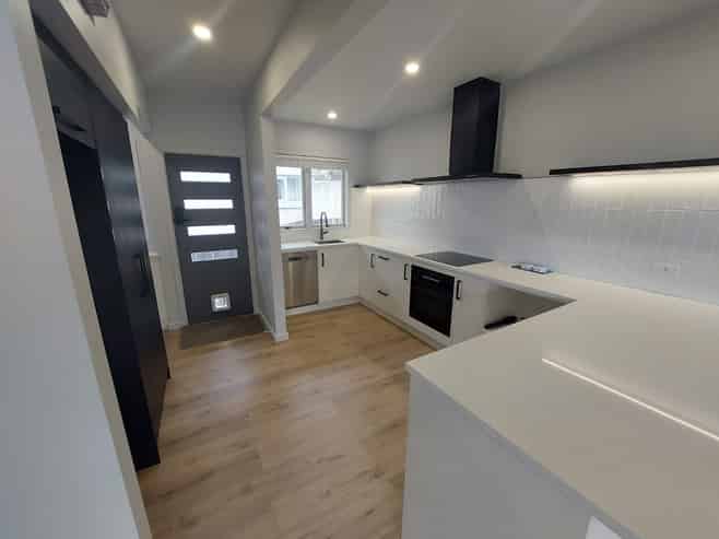 1/75 Pembroke Street, Hamilton Lake