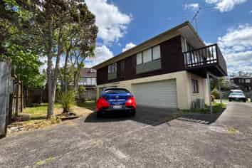 11a Mongorry Place, Mount Roskill