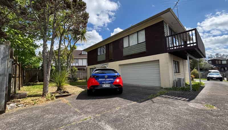 11a Mongorry Place, Mount Roskill