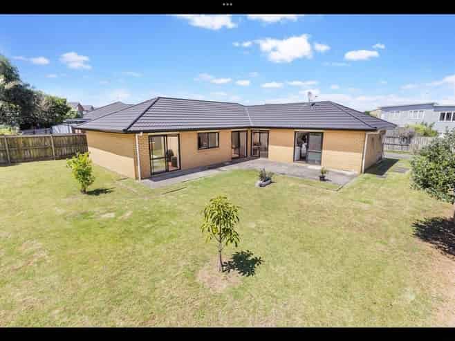 41 Secoia Crescent, Mangere