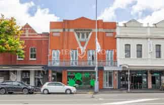 FUNCTIONAL PONSONBY OFFICE