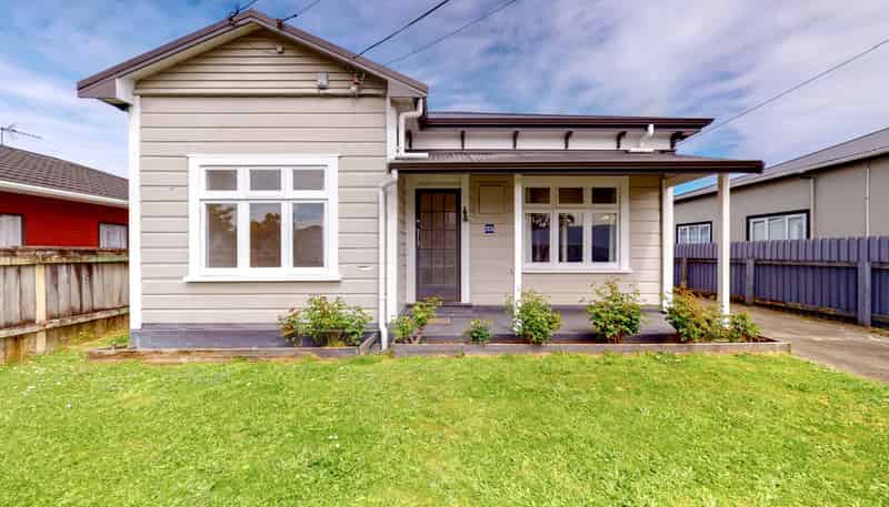 25 Tama Street, Alicetown