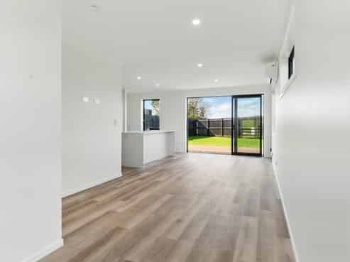 16 Keri Rua Road, Cambridge