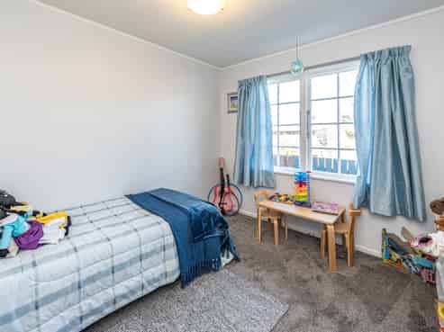 2/16B Cambridge Street, Gonville