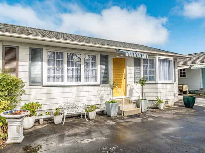 2/16 Cambridge Street, Gonville