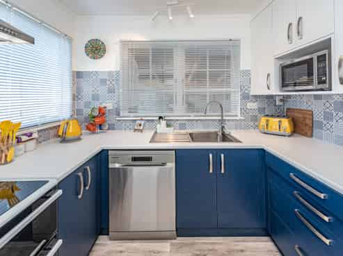 2/16B Cambridge Street, Gonville